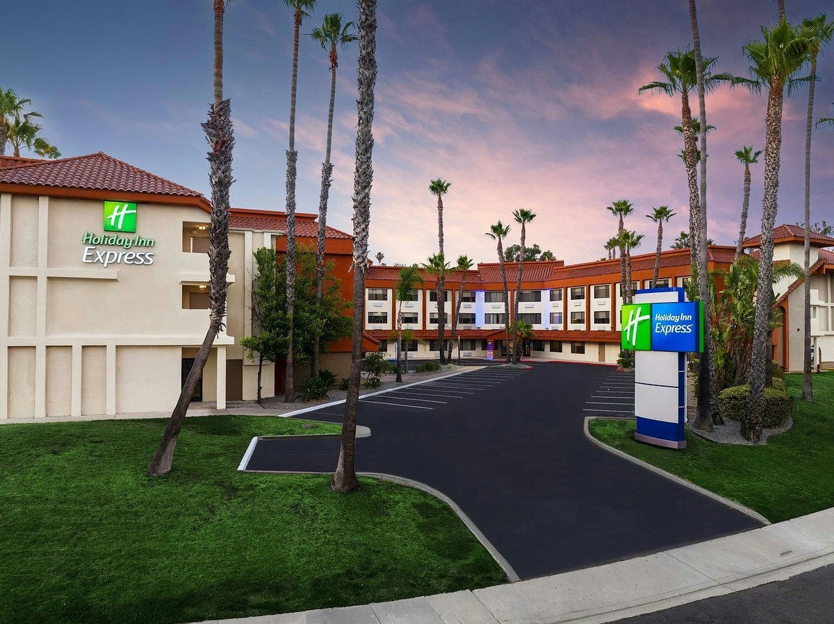 Holiday Inn Express La Mesa