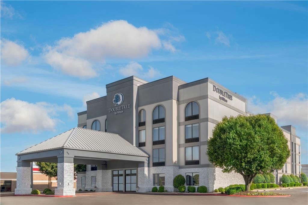 DoubleTree Springdale