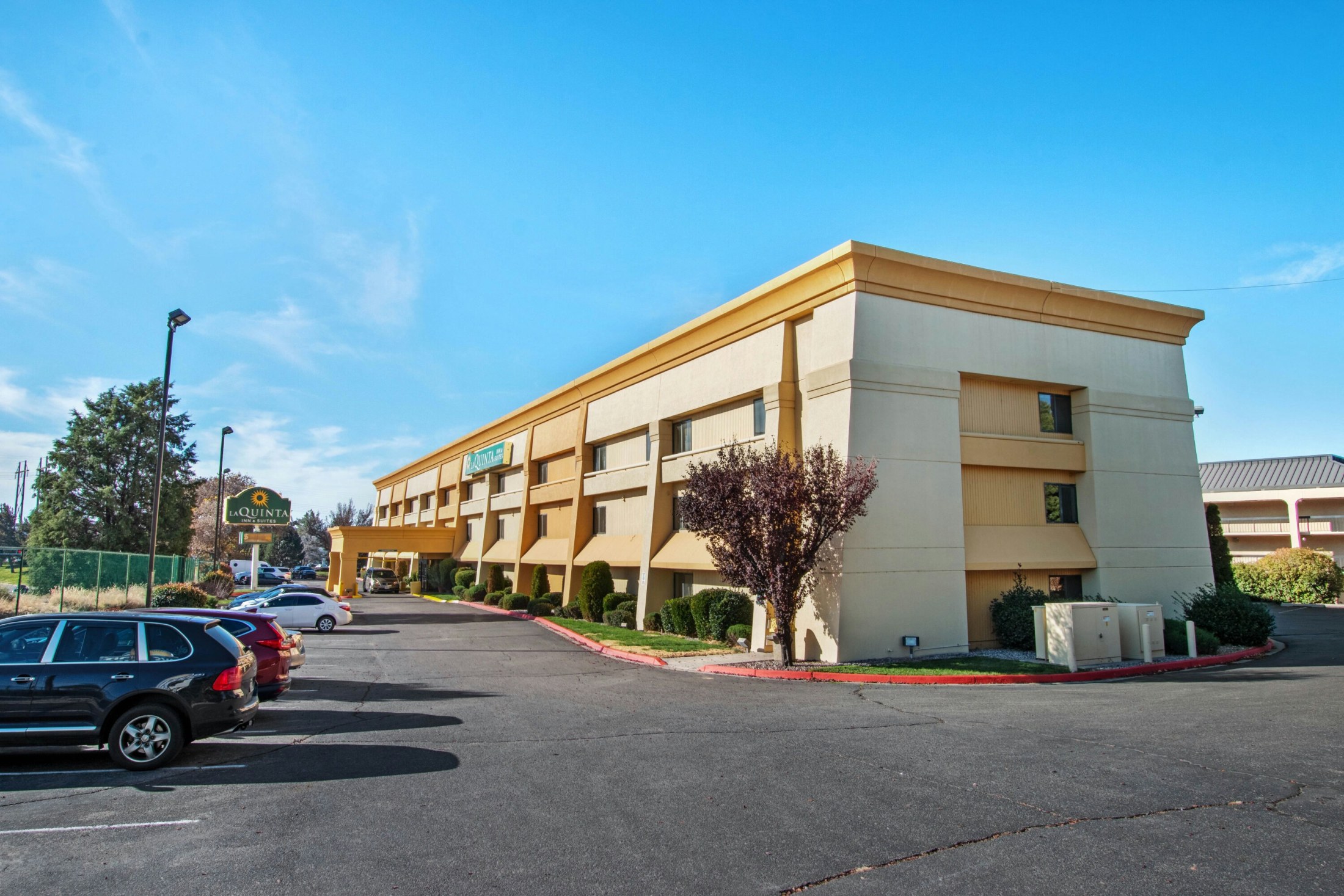 La Quinta Inn & Suites by Wyndham Albuquerque Journal Ctr NW