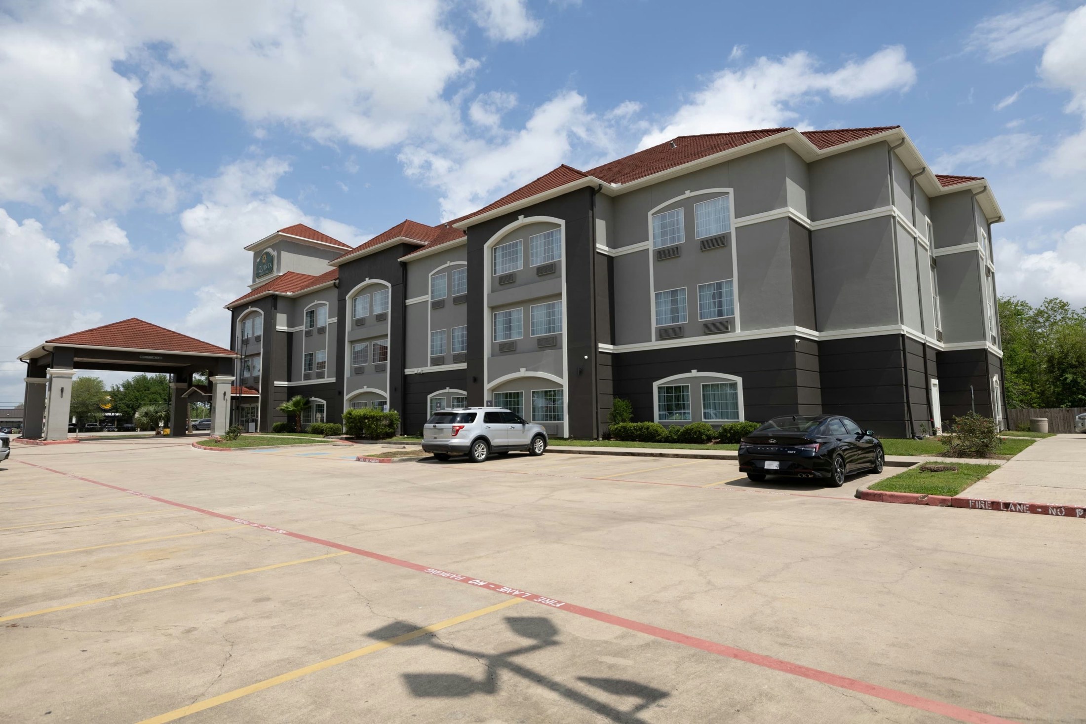 La Quinta Inn & Suites Pearland Houston South