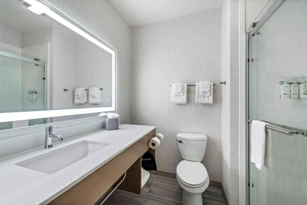 Holiday Inn Express La Mesa — project photograph